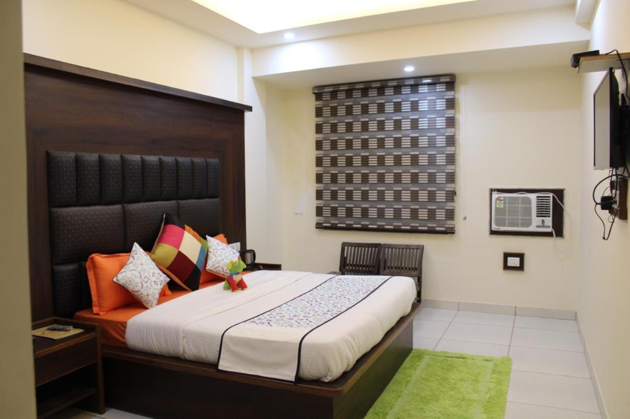 Hotel Katra Royal Stay Luaran gambar